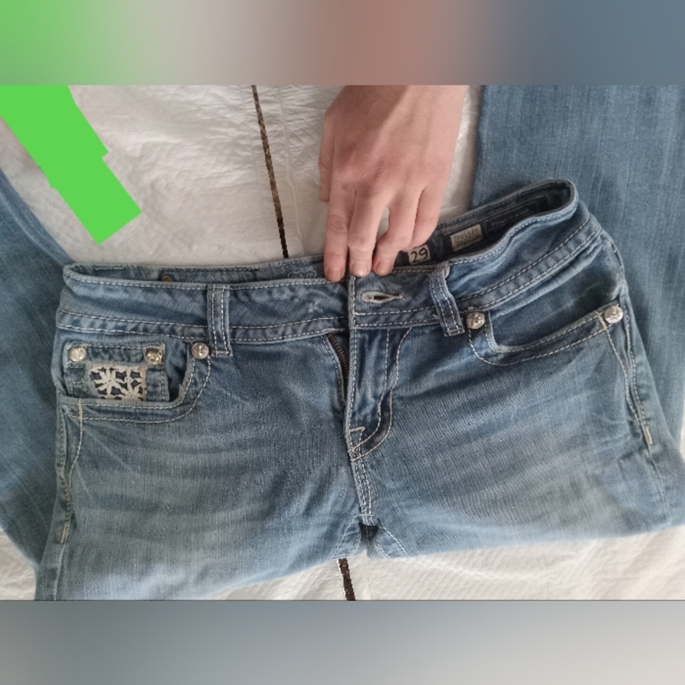 Miss Me Flower Embroidery Size 29 "REPAIR"
